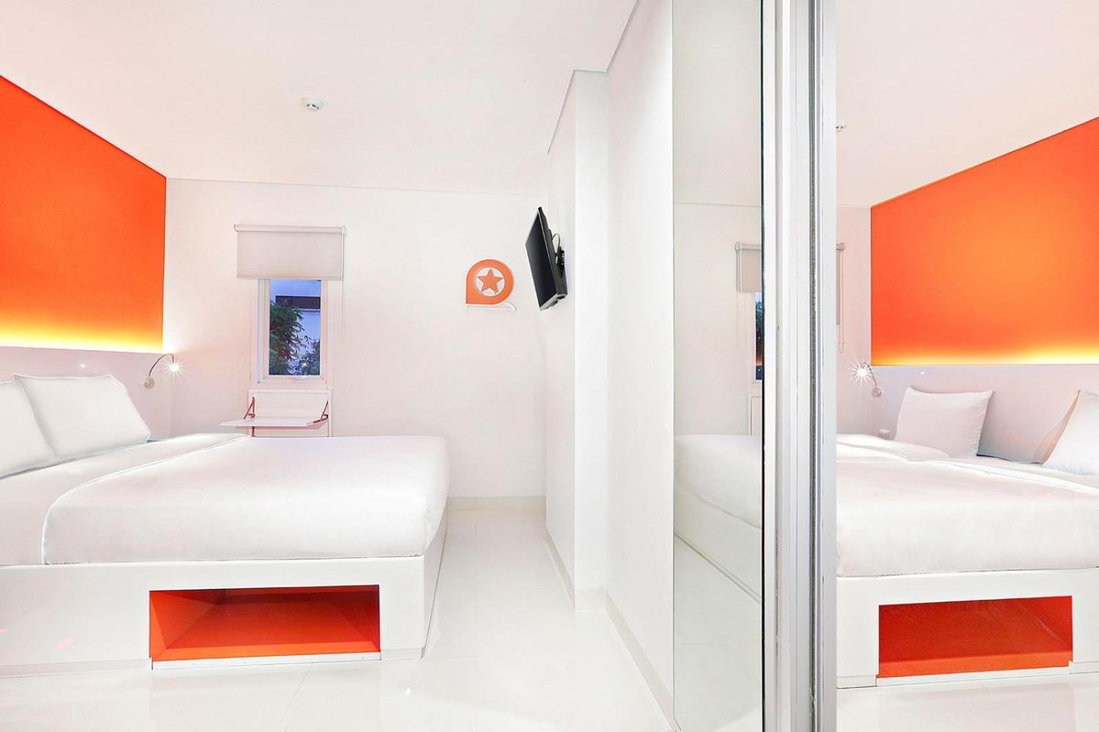 Starlet Hotel Serpong Tangerang Esterno foto