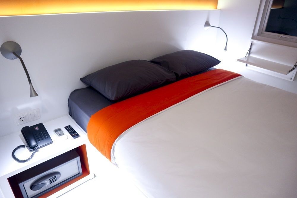 Starlet Hotel Serpong Tangerang Esterno foto
