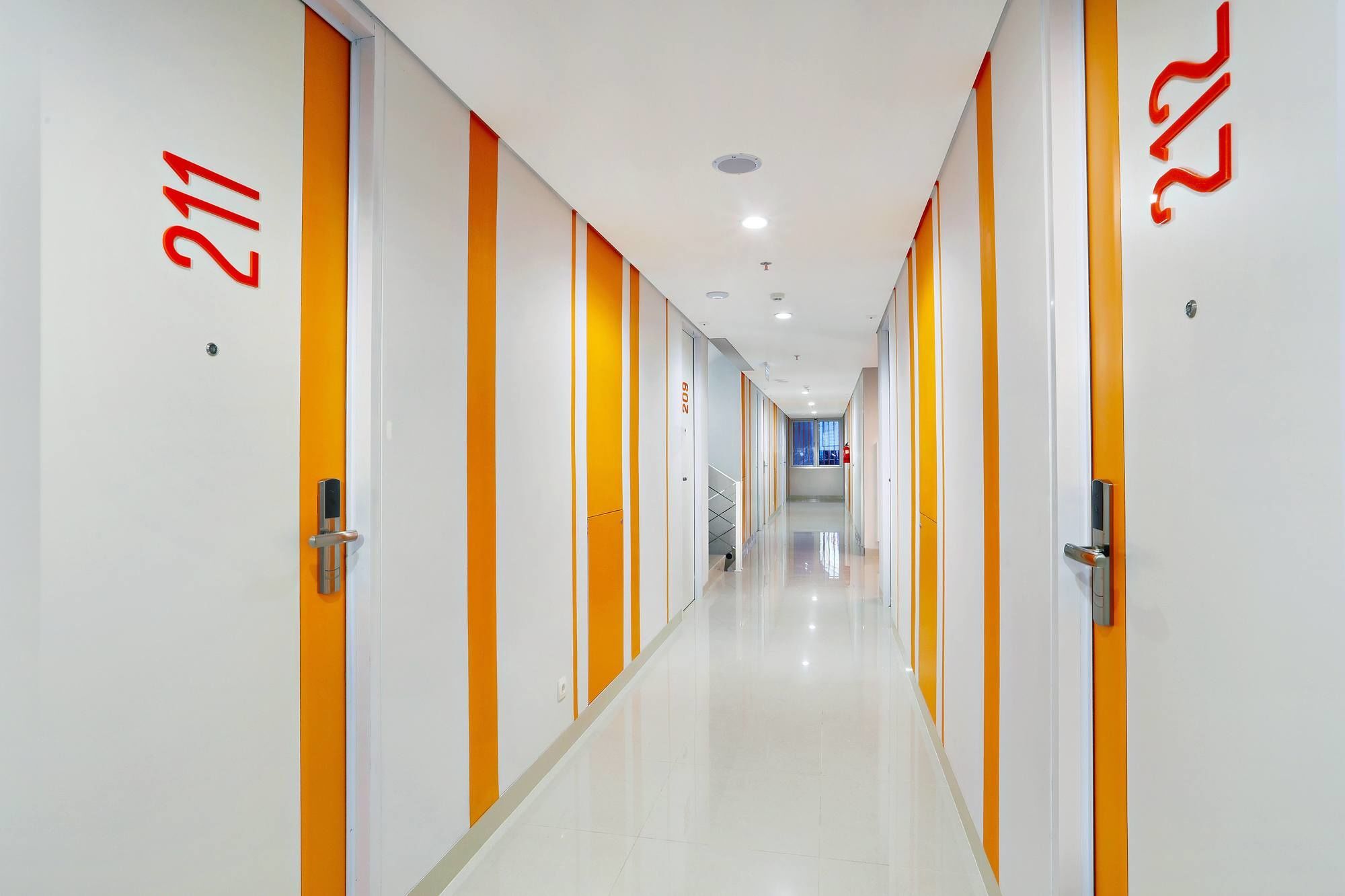 Starlet Hotel Serpong Tangerang Esterno foto